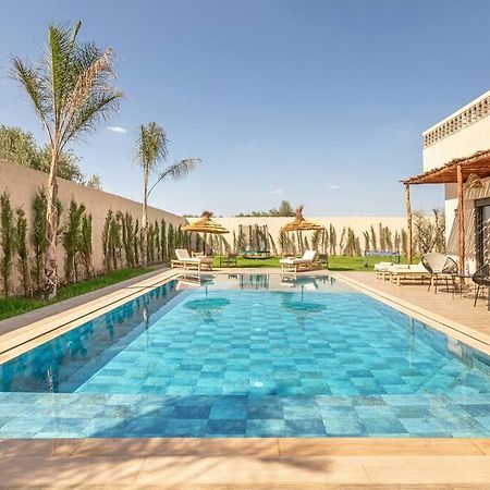 Villa Leila,Piscine , Grand Jardin, Jeux , Cuisiniere マラケシュ エクステリア 写真